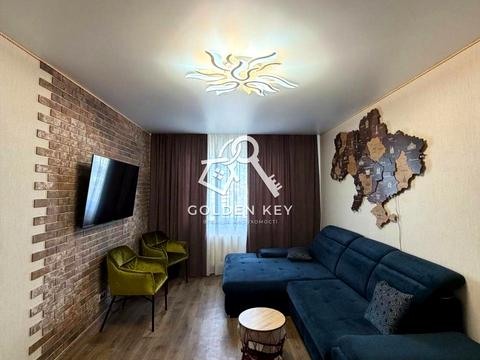 квартира за адресою Гірницький мікрорайон  (5-й мікрорайон), 7