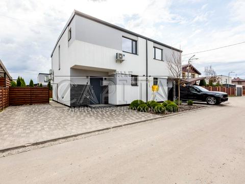 будинок за адресою Озерна