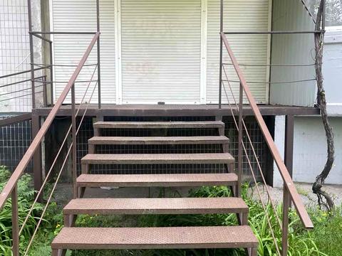 коммерческая по адресу Князя Владимира Великого просп., 70