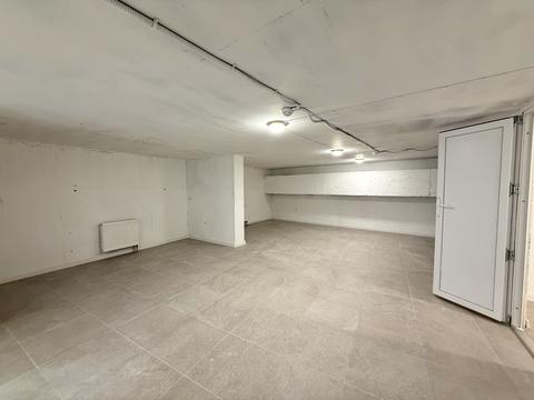 коммерческая по адресу Василия Тютюнника ул. (Анрі Барбюса), 28-А