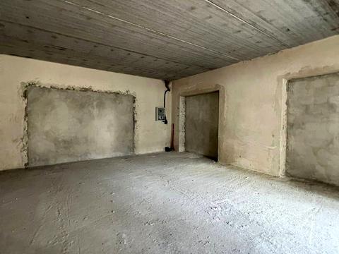 коммерческая по адресу Высочана ул., 18 к38