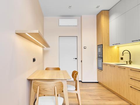 будинок за адресою Набережна вул.