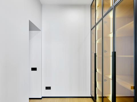 будинок за адресою Набережна вул.