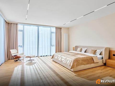 будинок за адресою Набережна вул.