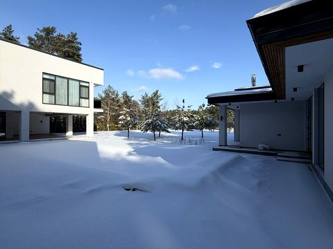 будинок за адресою Набережна вул.