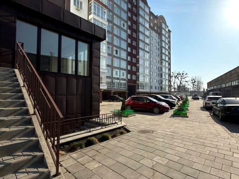 комерційна за адресою Височана вул., 18 к20