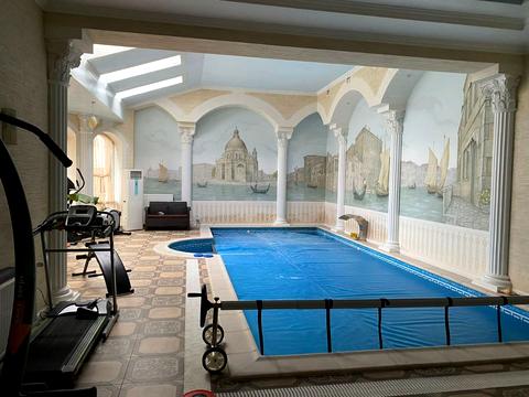 будинок за адресою с. Угринів, Калуське шосе, 2К