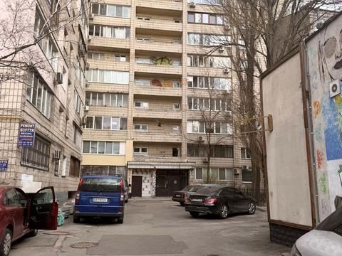 квартира за адресою Князів Острозьких вул. (Московська), 17/2