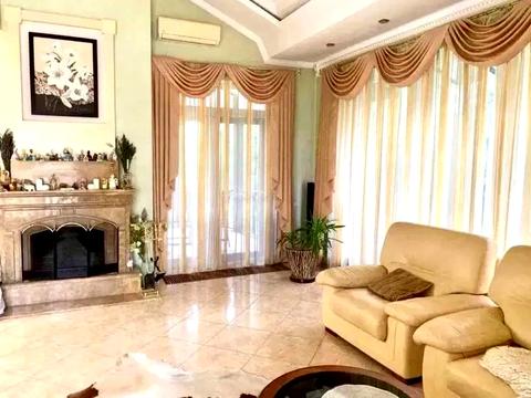 будинок за адресою лугова