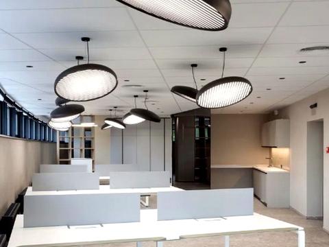 комерційна за адресою Євгена Коновальця вул. (Щорса), 36-д