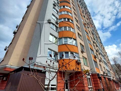 комерційна за адресою Юрія Поправки вул. (Миколи Лебедєва), 14