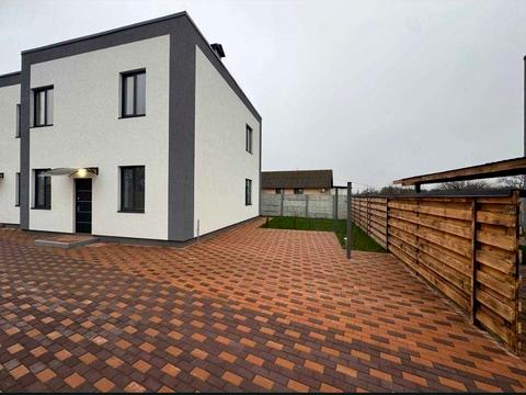 будинок за адресою Бориспільська