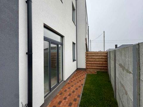 будинок за адресою Бориспільська