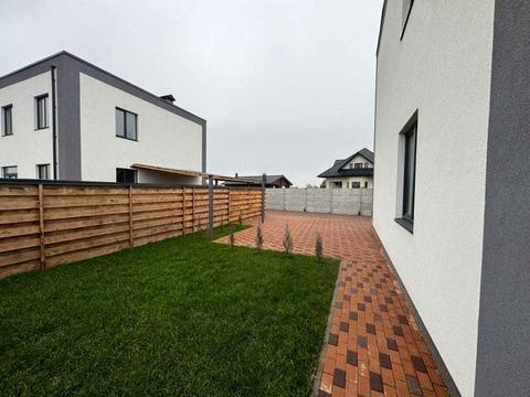 будинок за адресою Бориспільська