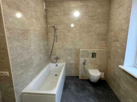 будинок за адресою Бориспільська