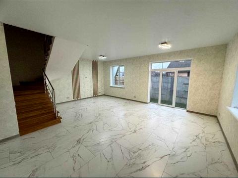 будинок за адресою Бориспільська