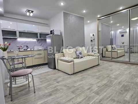 квартира по адресу Набережно-Крещатицкая ул., 35