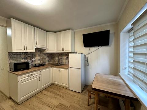 квартира за адресою Академіка Шалімова вул., 82