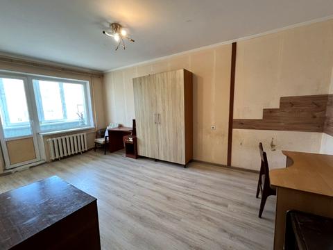 квартира за адресою Академіка Корольова вул., 92