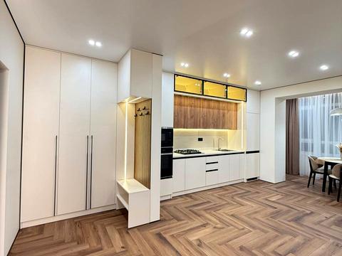 квартира за адресою Приозерна вул., 42