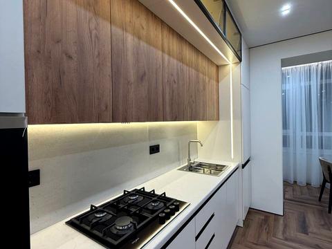 квартира за адресою Приозерна вул., 42