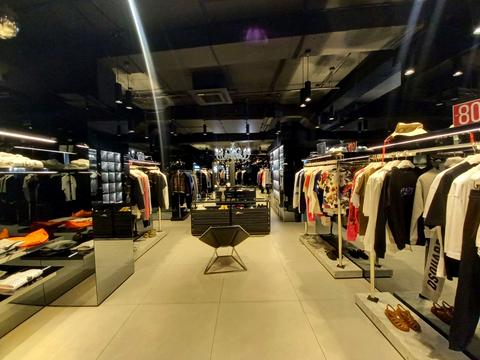 комерційна за адресою Шевченка вул., 51д