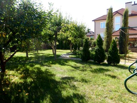 будинок за адресою Богатирська вул., 30б