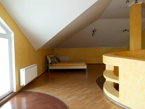 будинок за адресою Богатирська вул., 30б