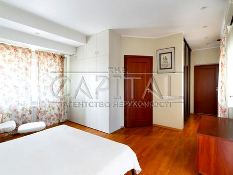 будинок за адресою Лугова вул.