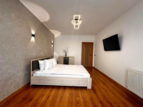 квартира за адресою Володимира Івасюка вул., 19