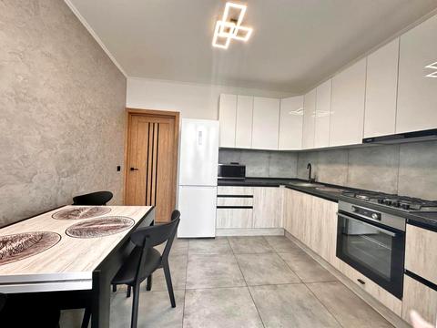 квартира за адресою Володимира Івасюка вул., 19