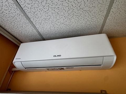 комерційна за адресою Миру просп., 102/1