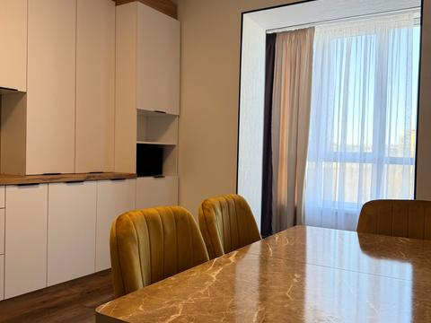 квартира за адресою Озерна вул., 14а