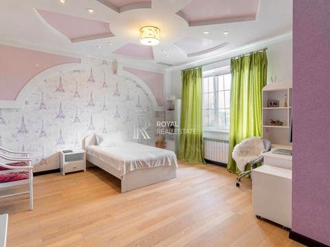 комерційна за адресою Кобилянської вул., 10