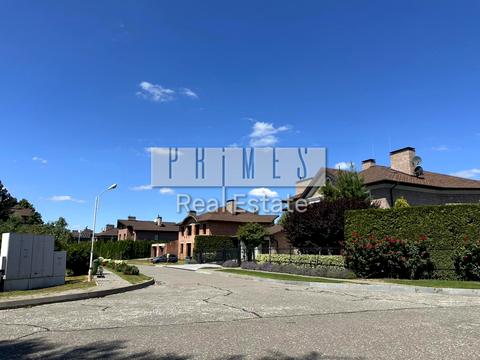 участок по адресу 