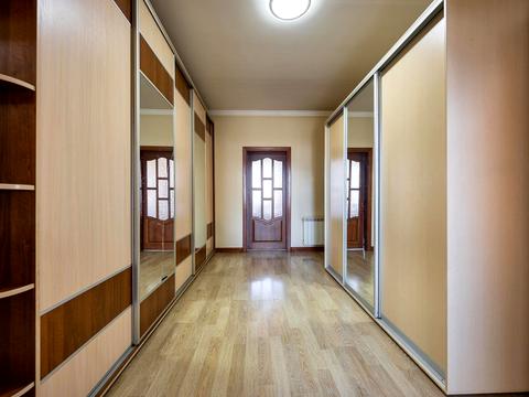 комерційна за адресою Геофізиків вул., 2