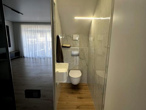 будинок за адресою Коновальця