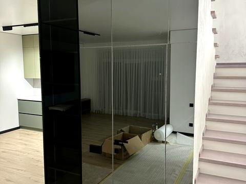 будинок за адресою Коновальця