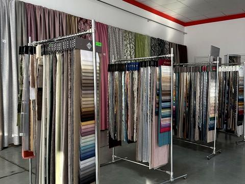 комерційна за адресою Ярослава Мудрого вул., 13