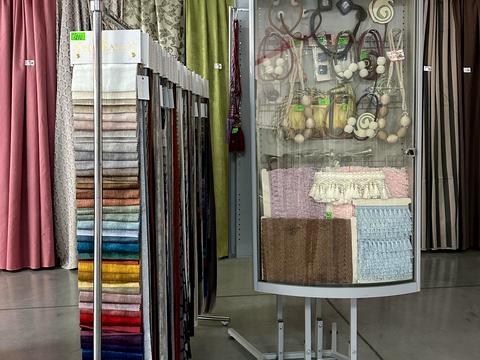 комерційна за адресою Ярослава Мудрого вул., 13