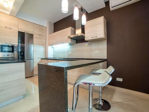 квартира за адресою Андрія Верхогляда вул. (Михайла Драгомирова), 3