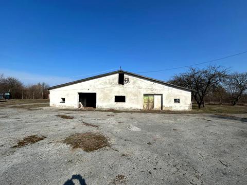 комерційна за адресою Київська вул. (107-ї Кременецької Дивізії), 50