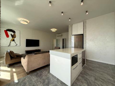 квартира по адресу Андрея Верхогляда ул. (Михайла Драгомирова), 9