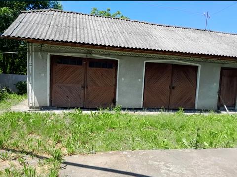 будинок за адресою Набережна, 3