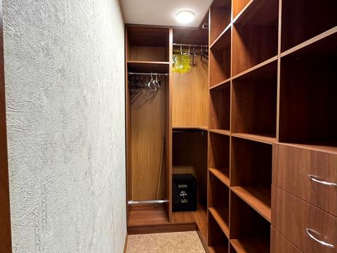 квартира за адресою Небесної Сотні просп. (Маршала Жукова), 30