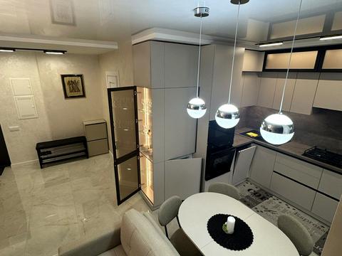 квартира за адресою Юліана Пелеша вул., 2