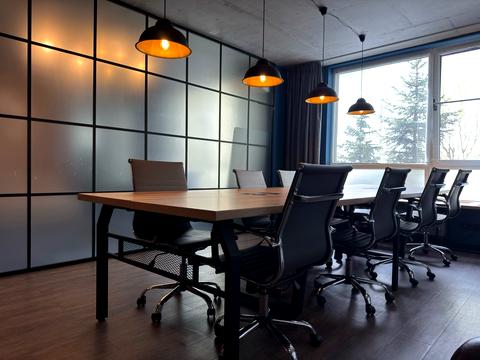 коммерческая по адресу Журавлиная ул., 2