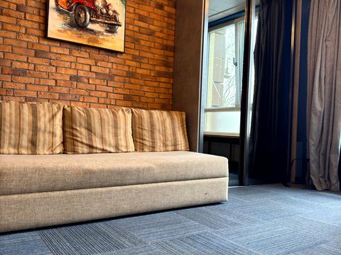 коммерческая по адресу Журавлиная ул., 2