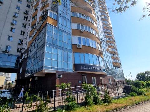 комерційна за адресою Юрія Шумського вул., 5