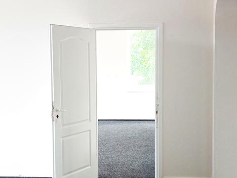 комерційна за адресою Пріорська вул. (Полупанова), 21